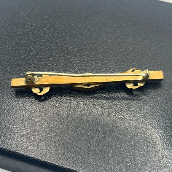 Victorian gold tone purple glass stone vintage bar brooch pin c clasp antique - Picture 9 of 15